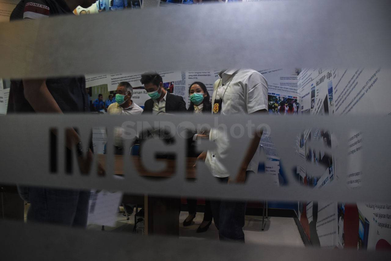 Imigrasi Mataram Deportasi...