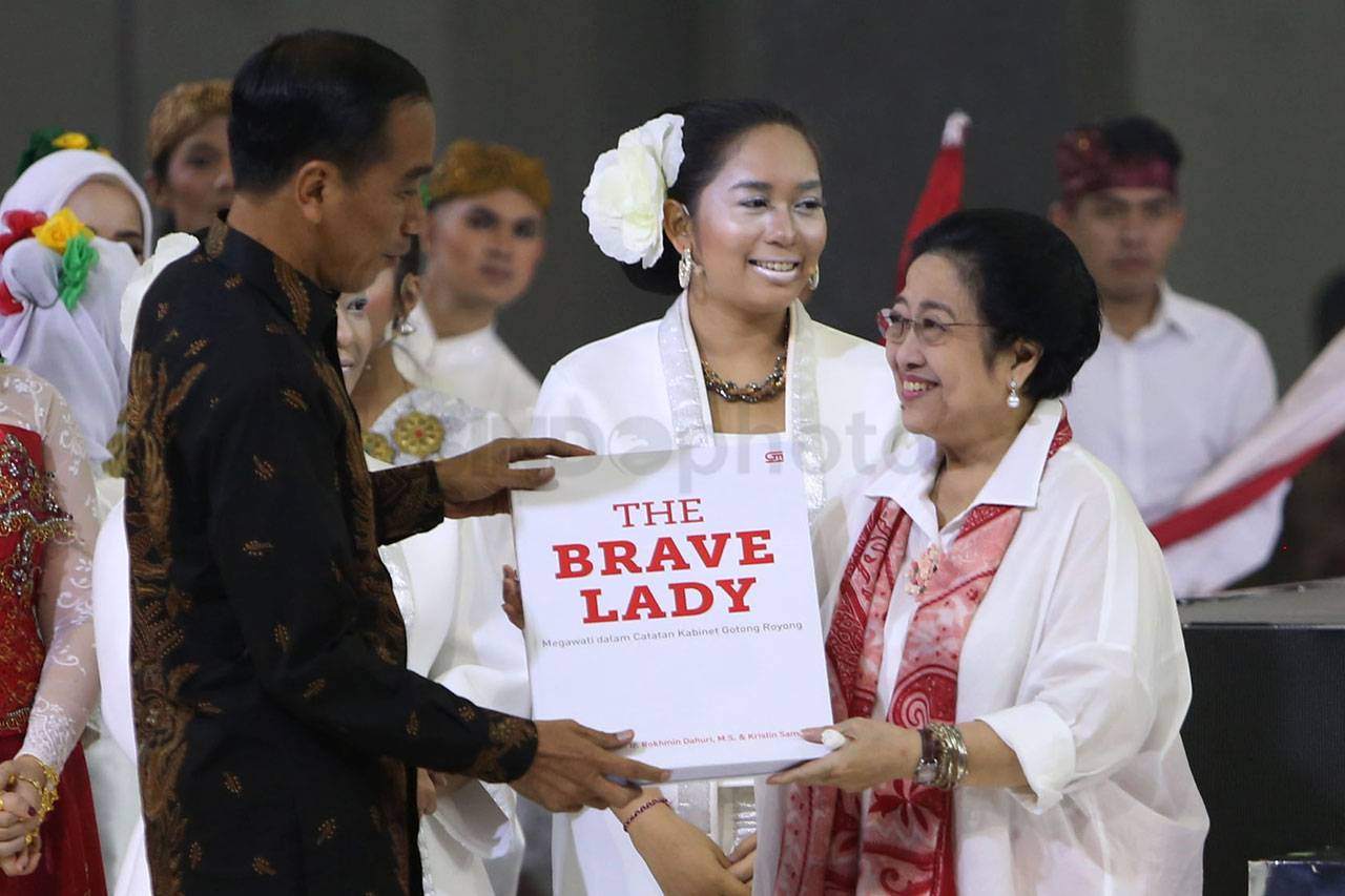 Presiden Jokowi Hadiri...