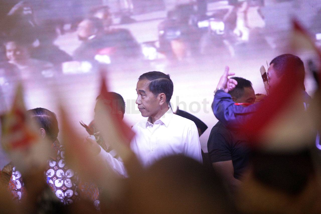 Capres Jokowi Hadiri...