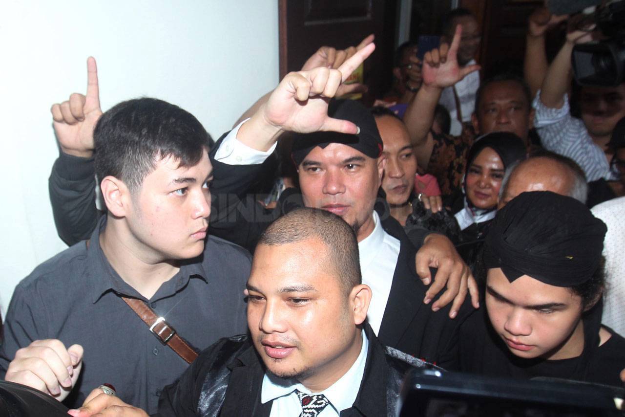 Divonis 18 Bulan, Ahmad...
