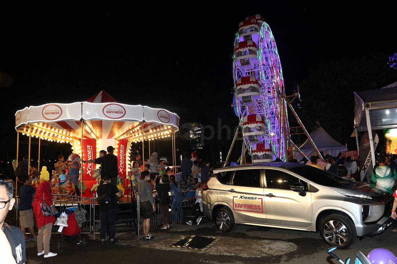 Roadshow Xpander Tons...
