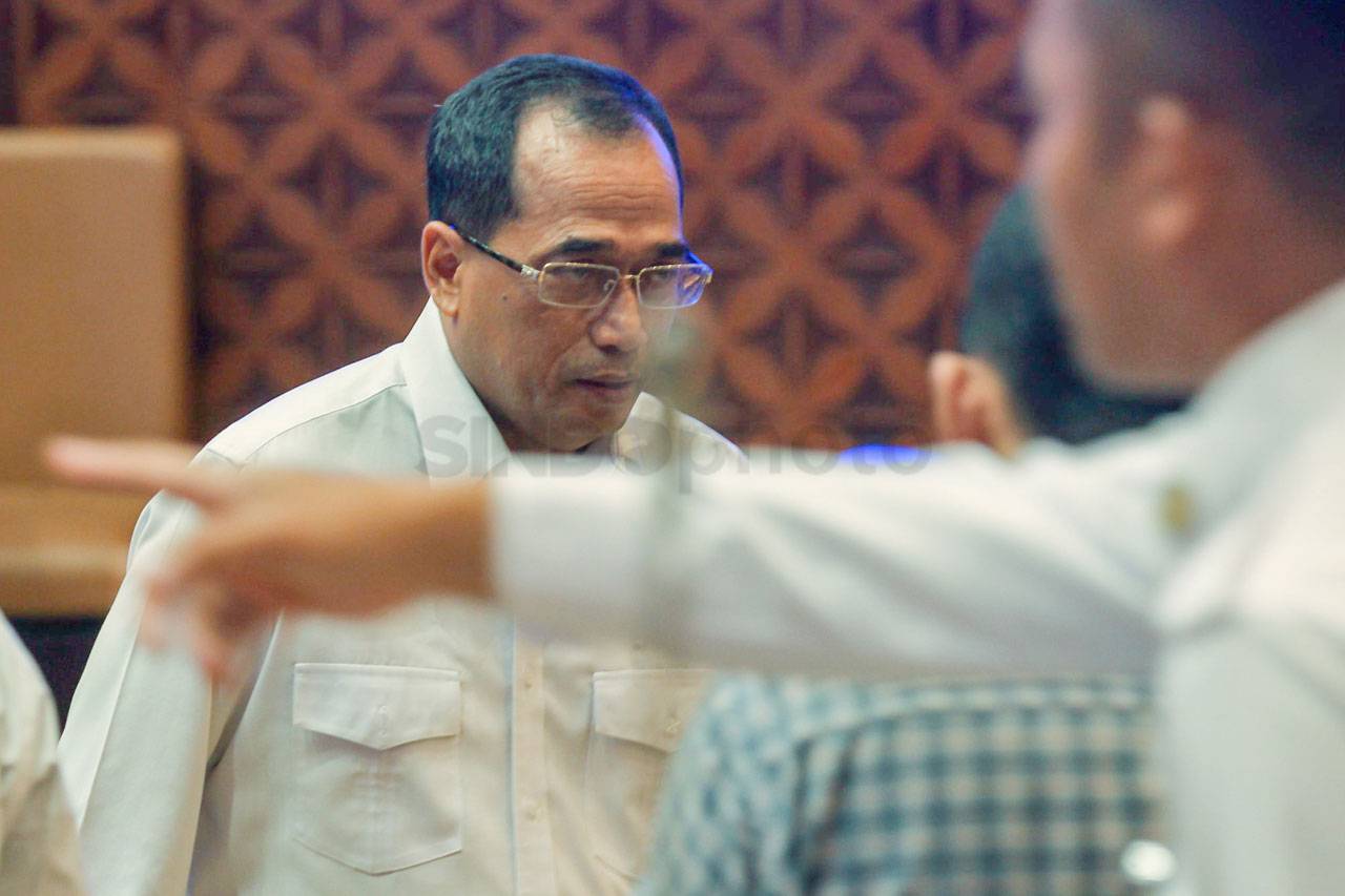 Komisi V DPR Raker dengan...