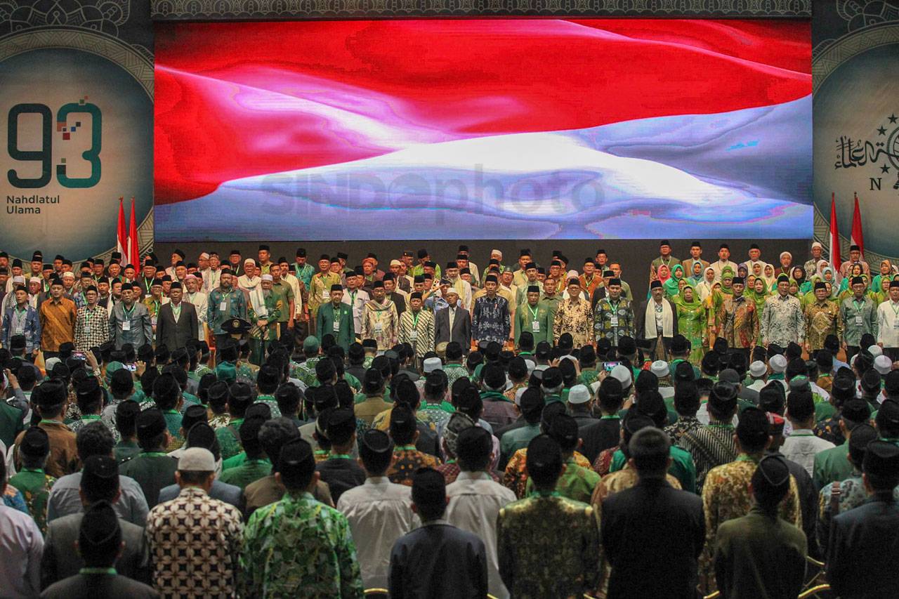 Presiden Jokowi Hadiri...