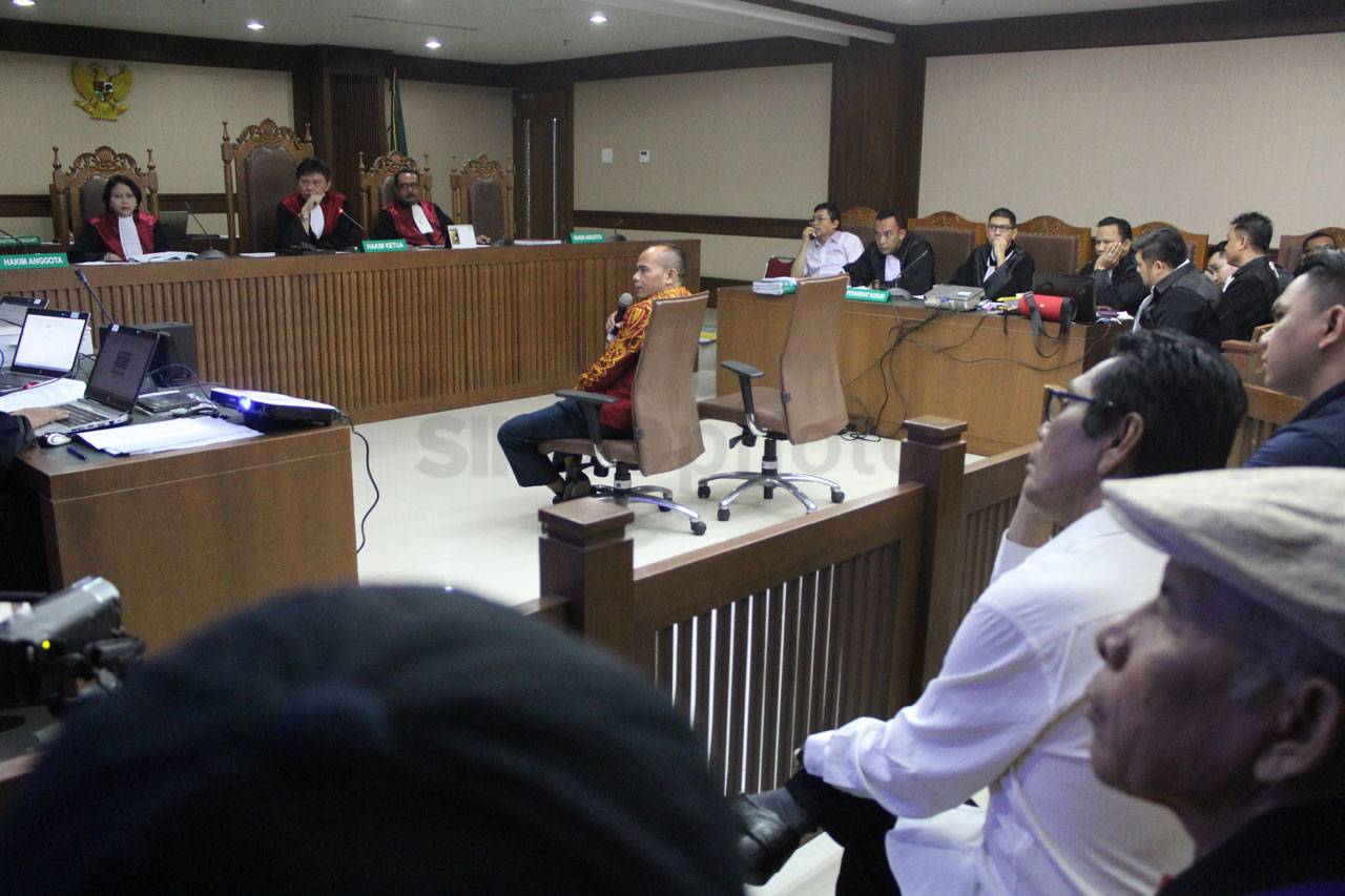 Jaksa Hadirkan Sopir...