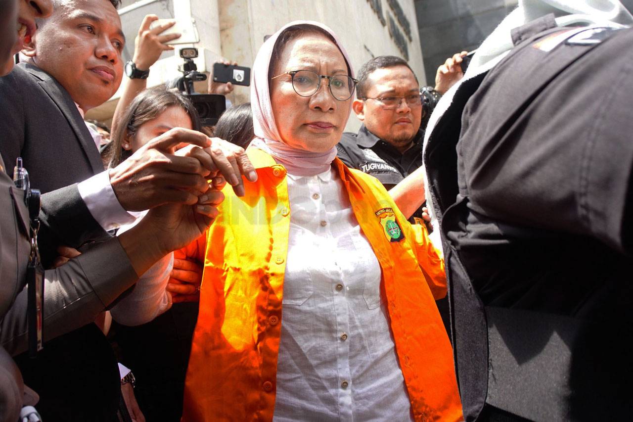 Berkas Perkara Ratna...