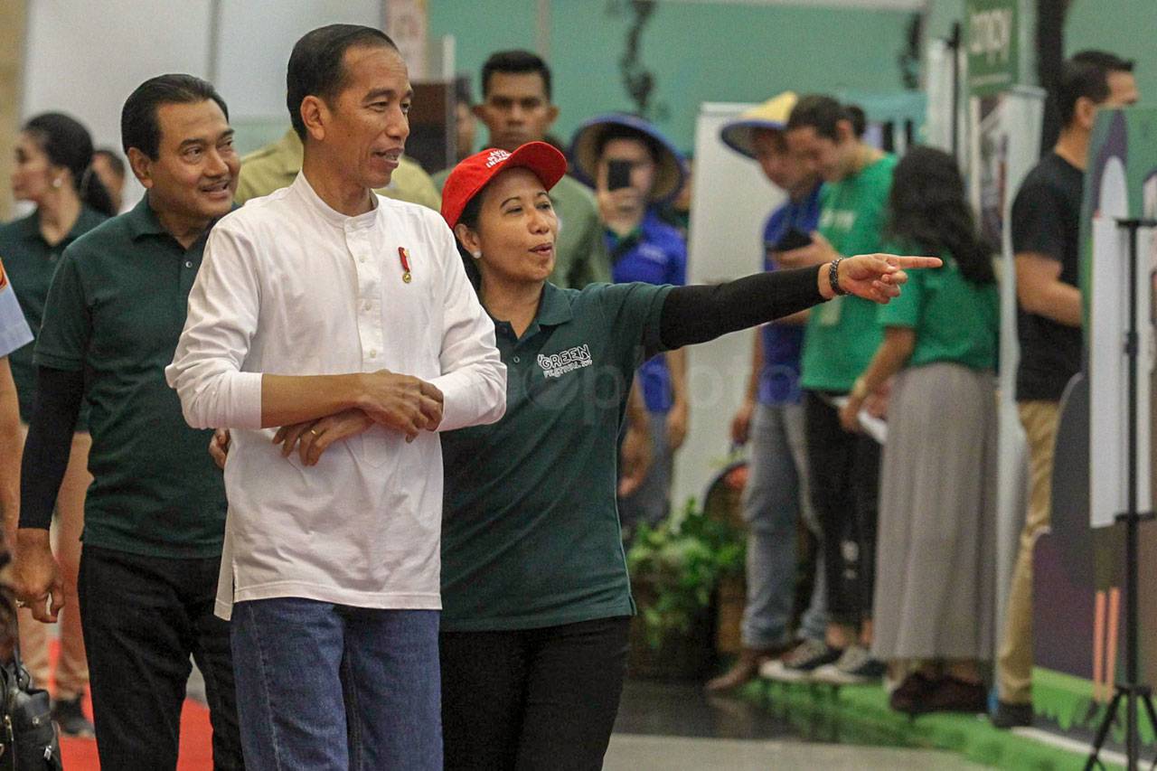 Presiden Jokowi Hadiri...