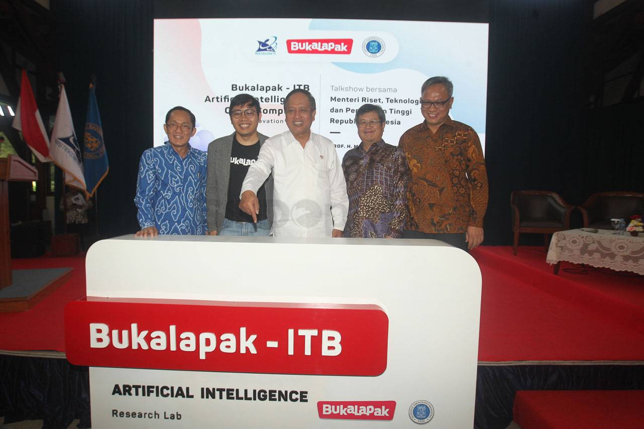 Bukalapak-ITB Luncurkan...
