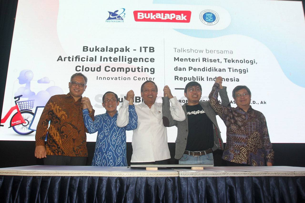 Bukalapak-ITB Luncurkan...