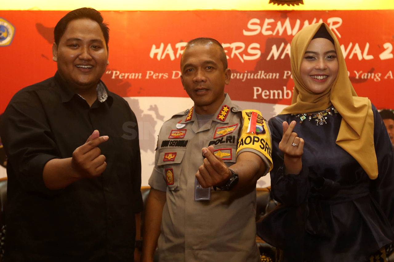 Seminar Hari Pers Nasional...