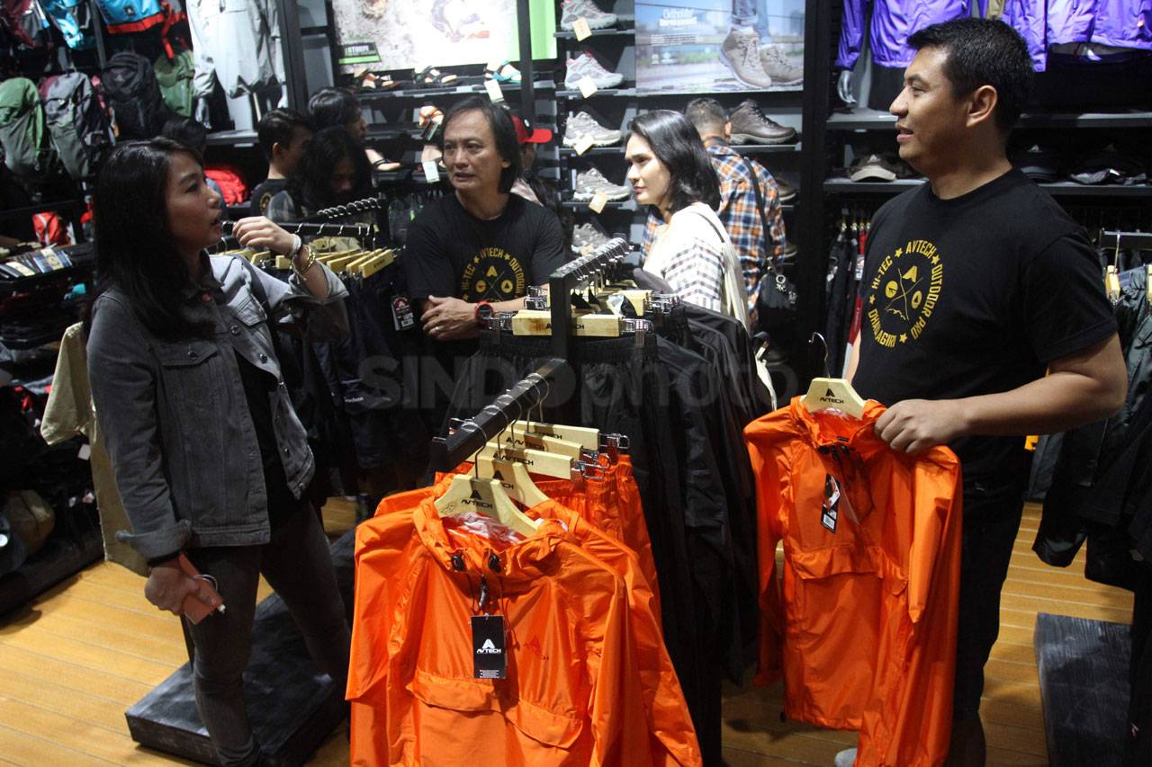 Avtech Store Hadir di...