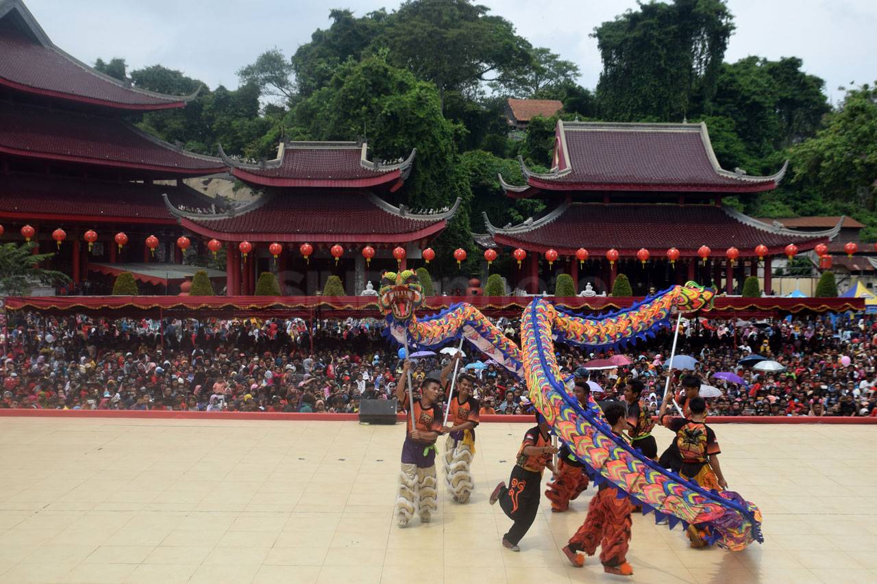Akulturasi Budaya Meriahkan...