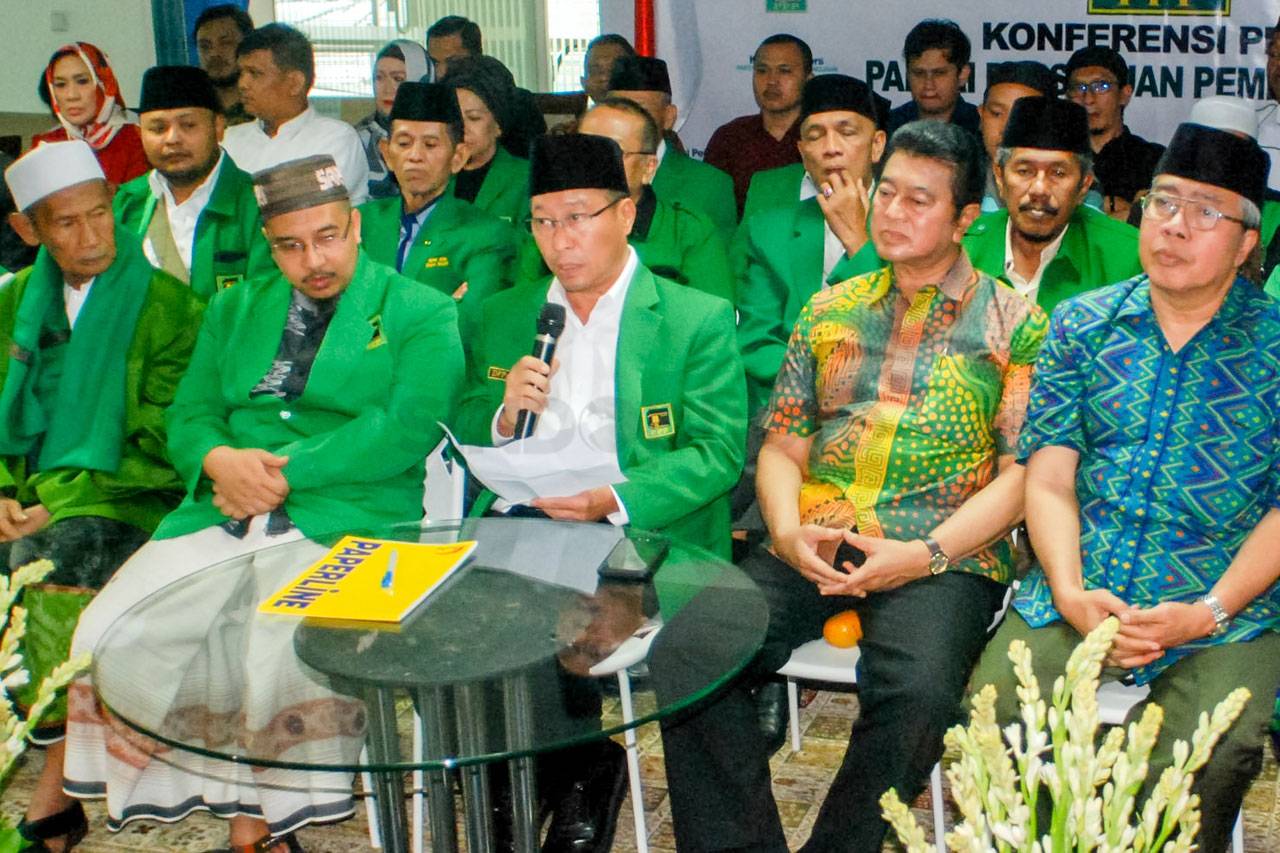 Humphrey Djemat Tanggapi...