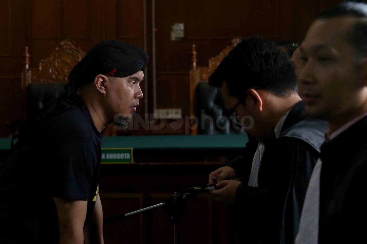 Ahmad Dhani Jalani Sidang...