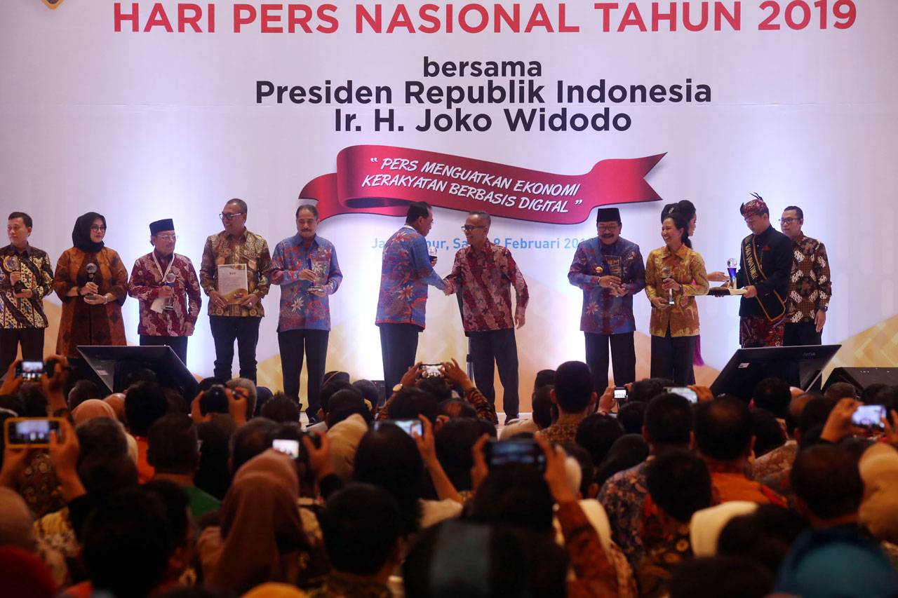 Presiden Jokowi Dapat...