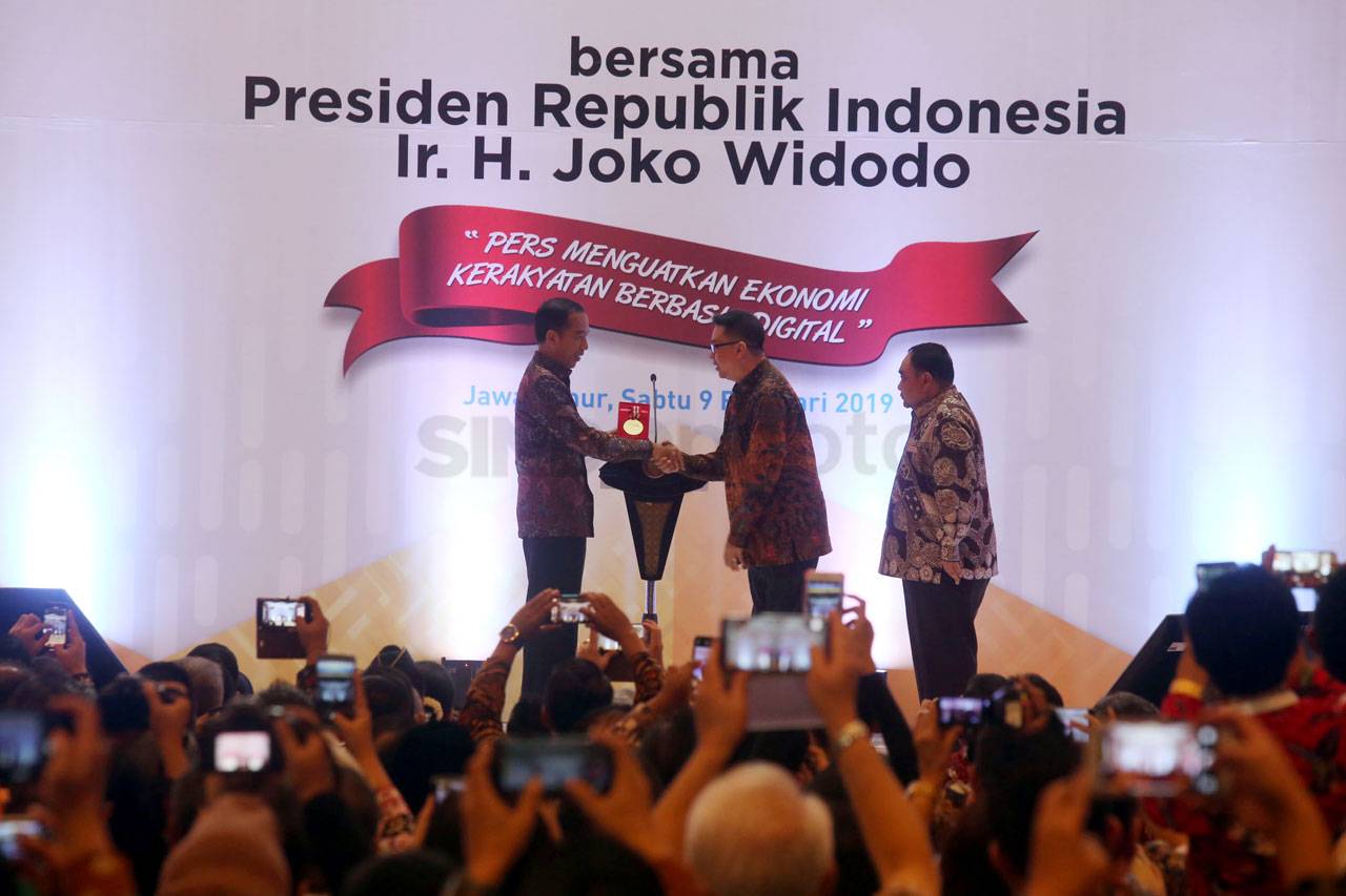 Presiden Jokowi Dapat...