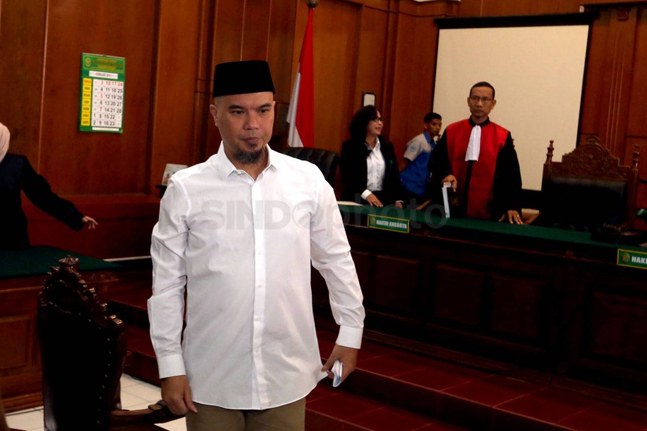 Sidang Lanjutan Ricuh,...