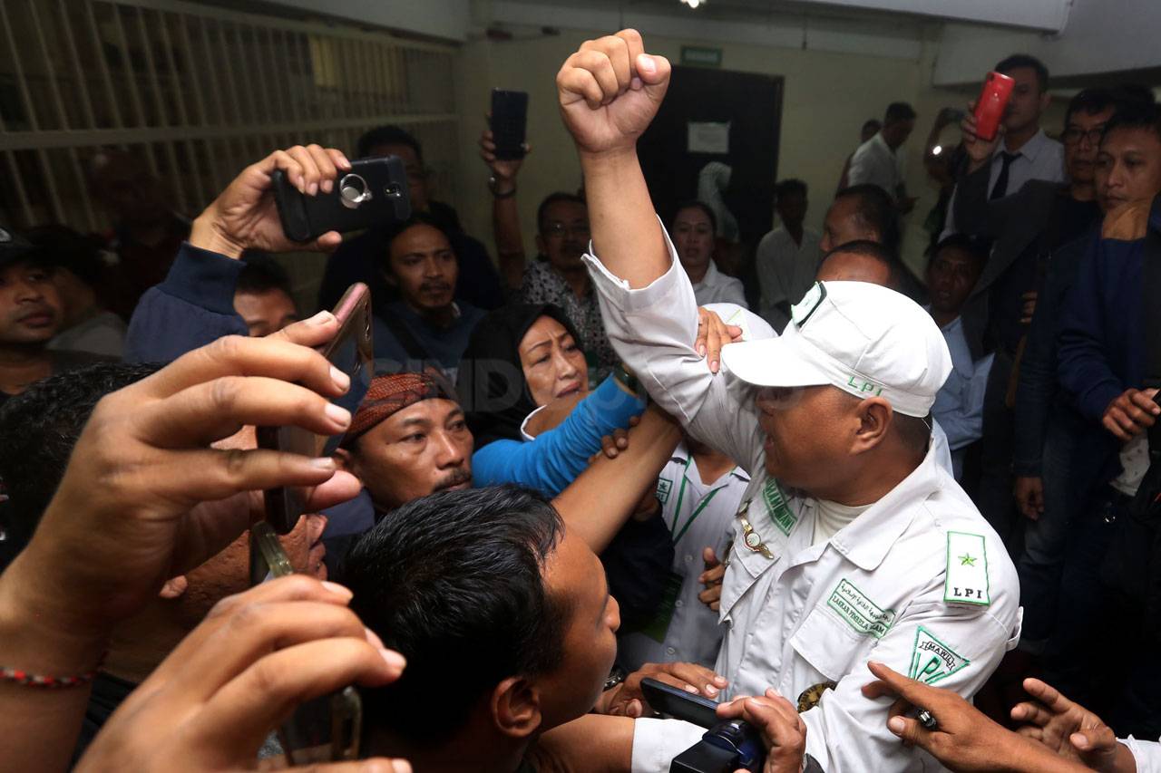Sidang Lanjutan Ricuh,...