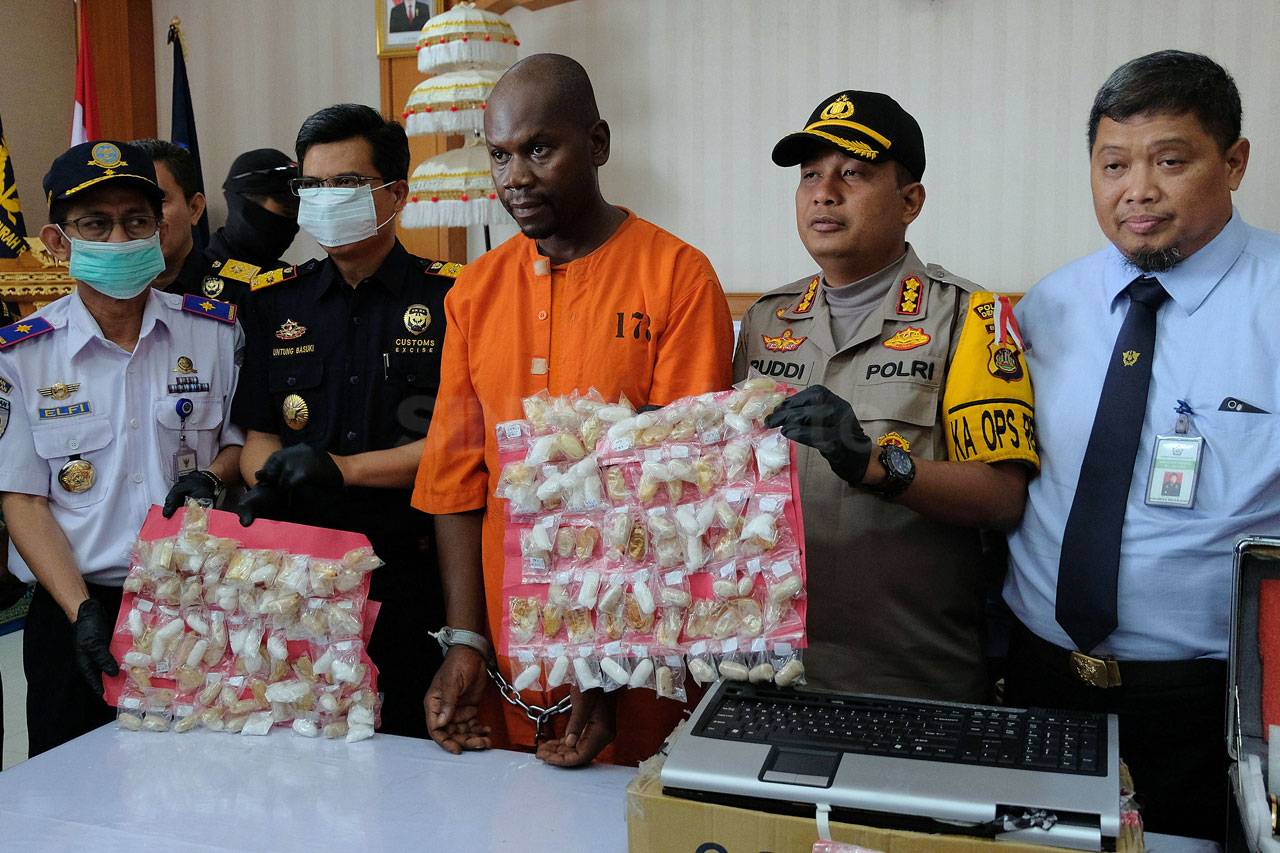 Bea Cukai Ngurah Rai...