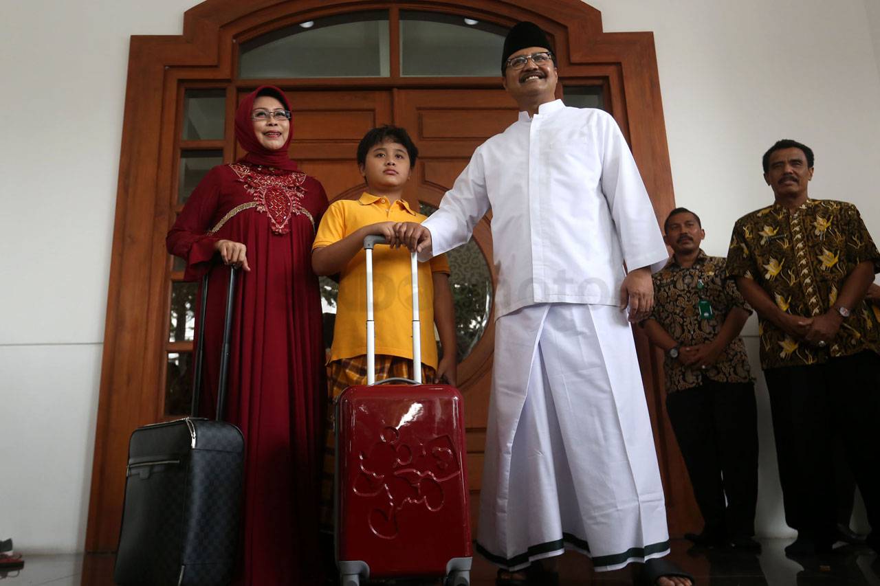 Purna Tugas Sebagai...