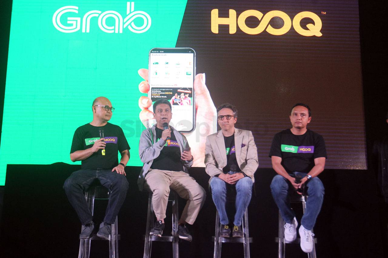 Grab Gandeng HOOQ Hadirkan...