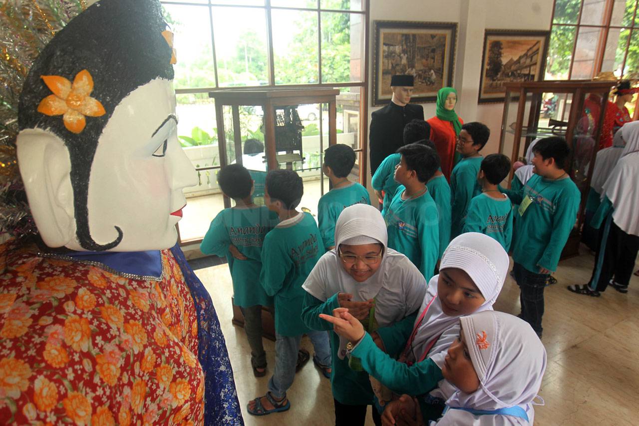Belajar Budaya Betawi...