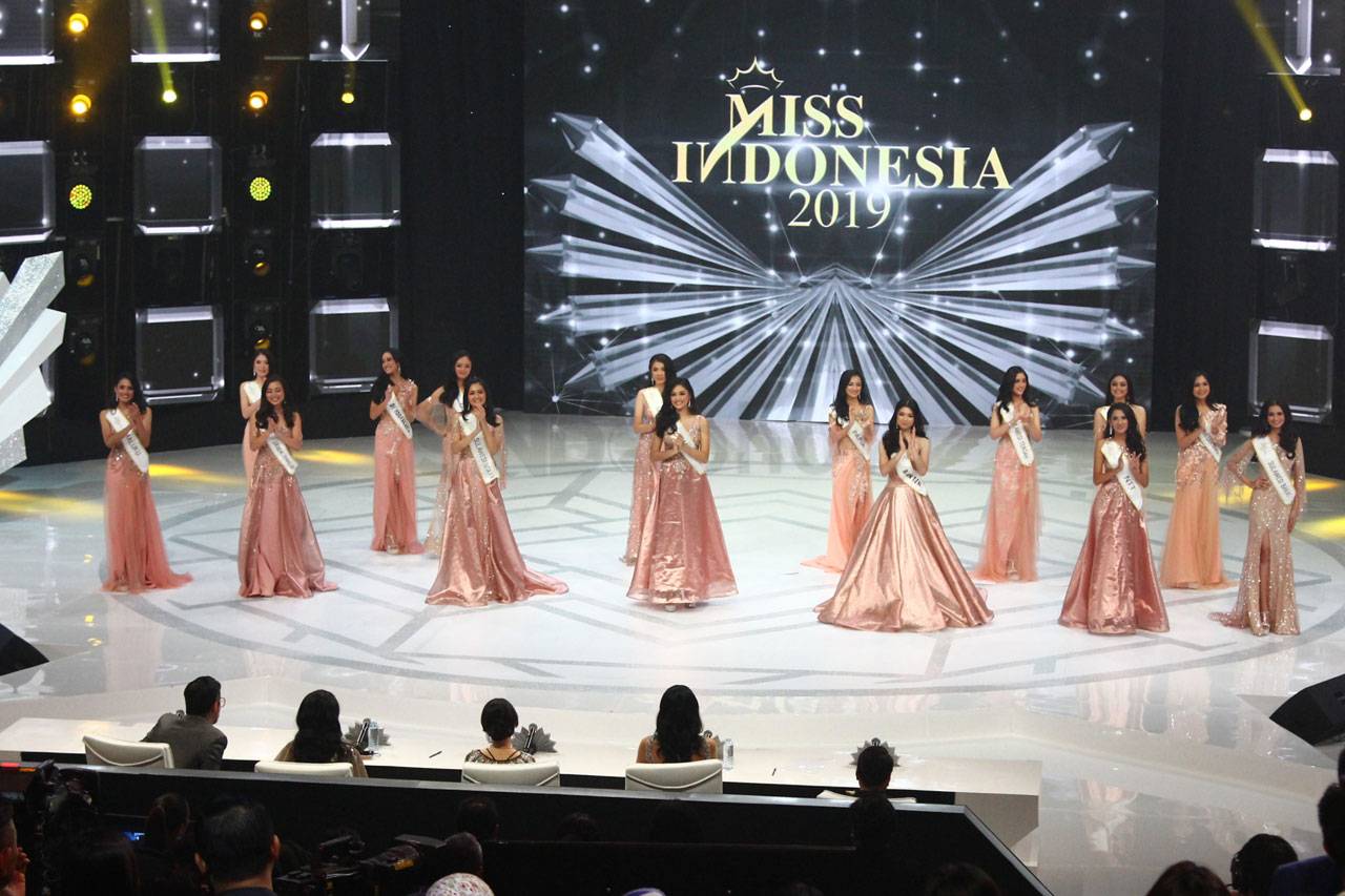 Princess Megonondo Dinobatkan...