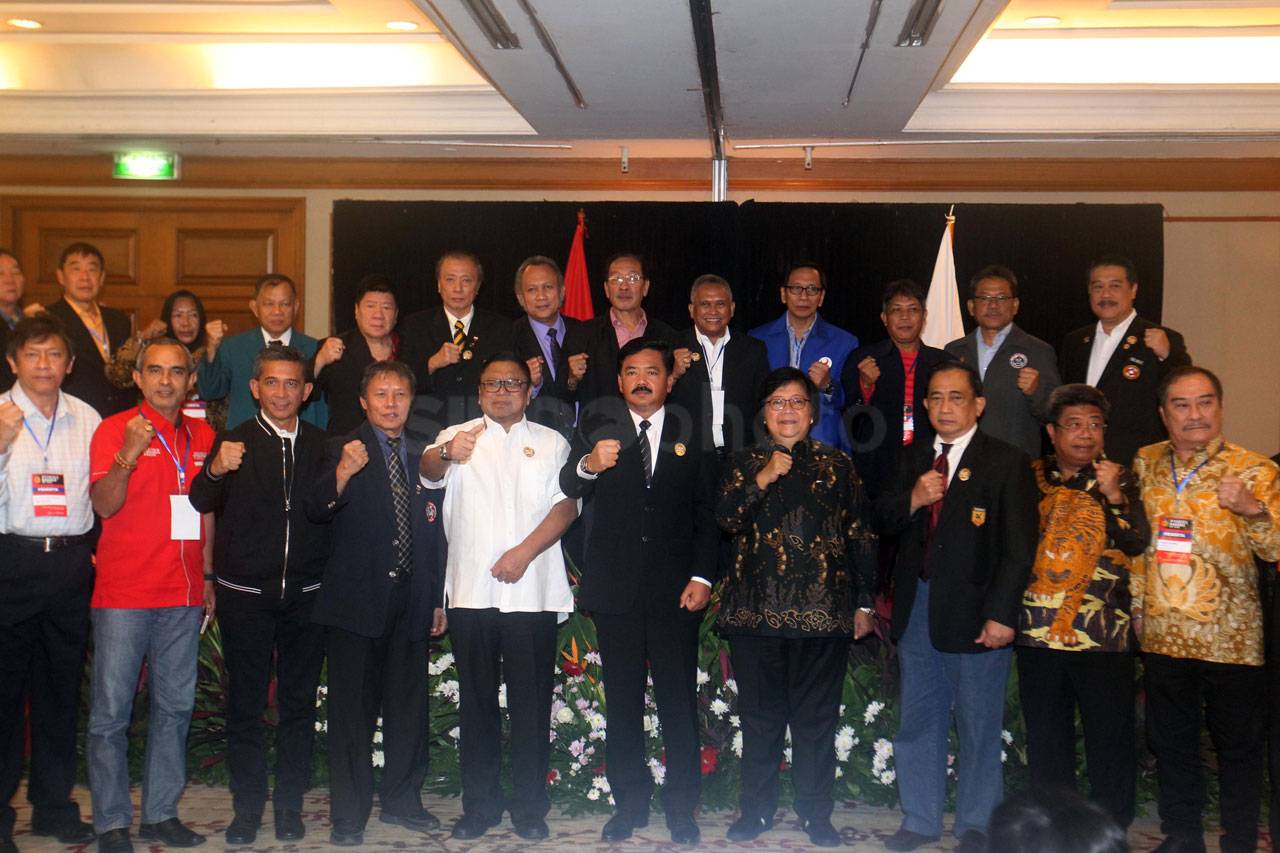 Terpilih Secara Aklamasi,...