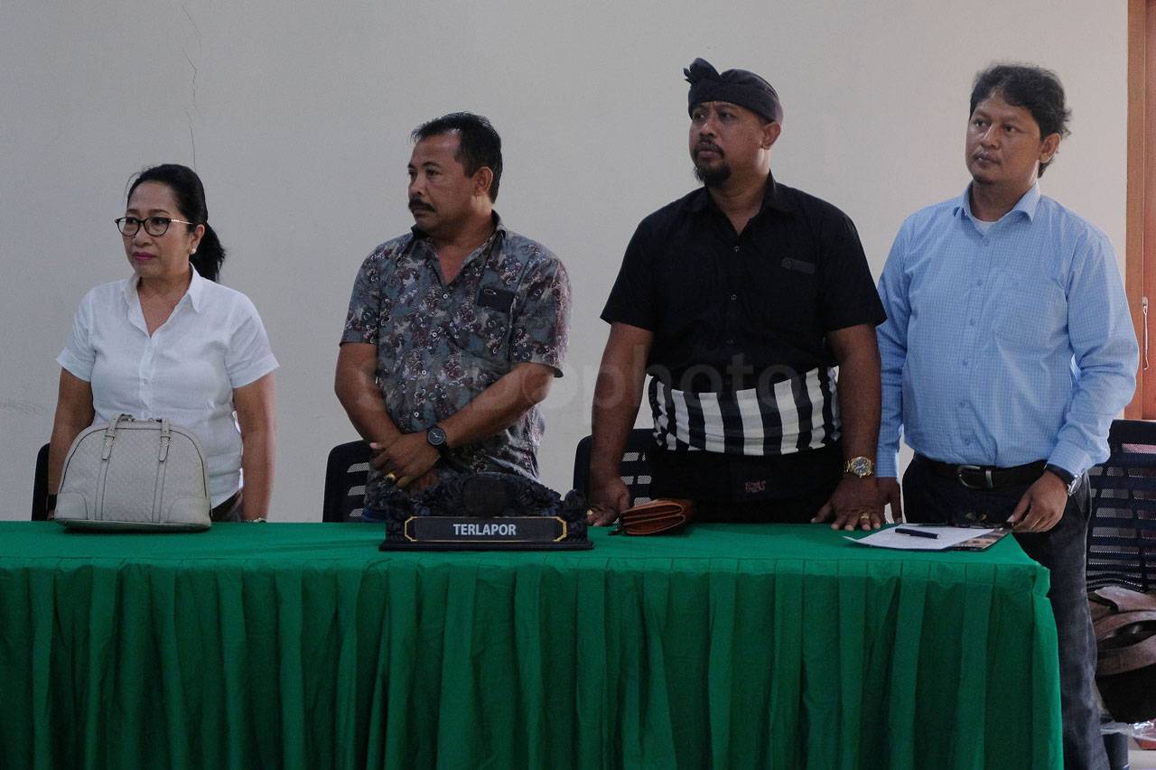 Bawaslu Bali Gelar Sidang...