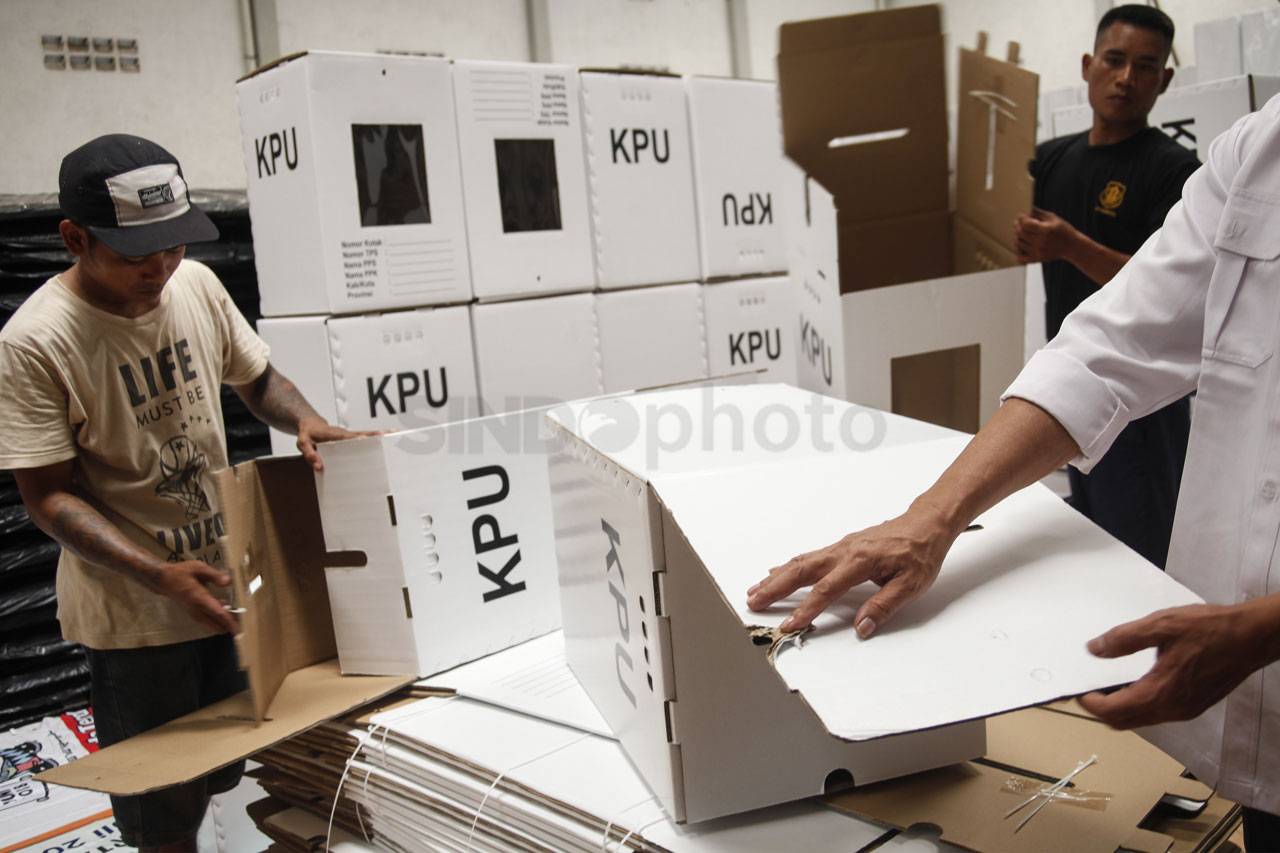Perakitan Kotak Suara...