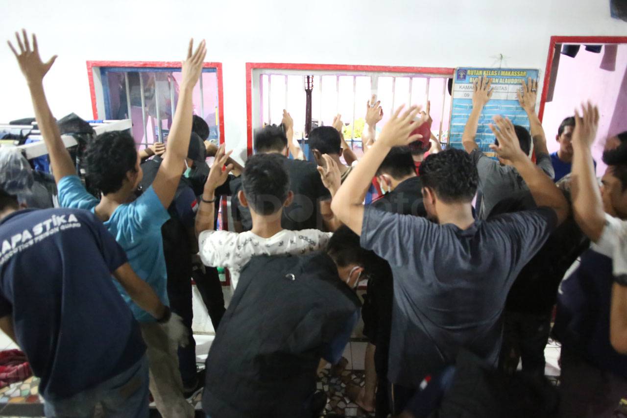 Petugas Lakukan Sidak...