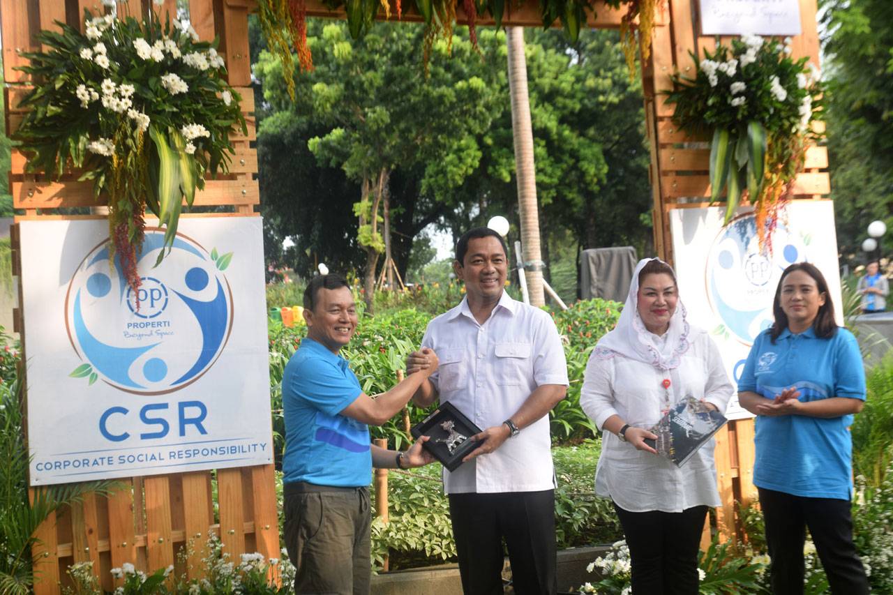 Taman Indonesia Kaya...