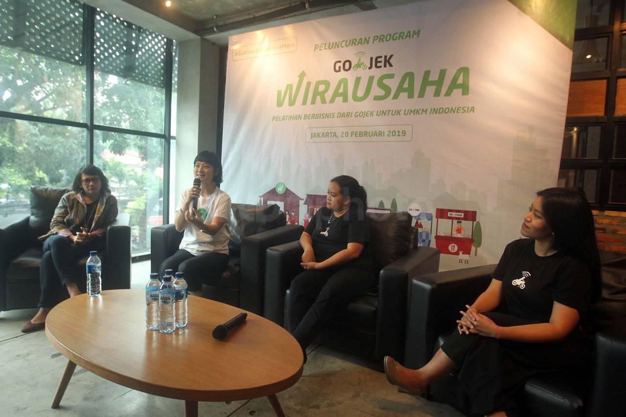 GOJEK Wirausaha Permudah...