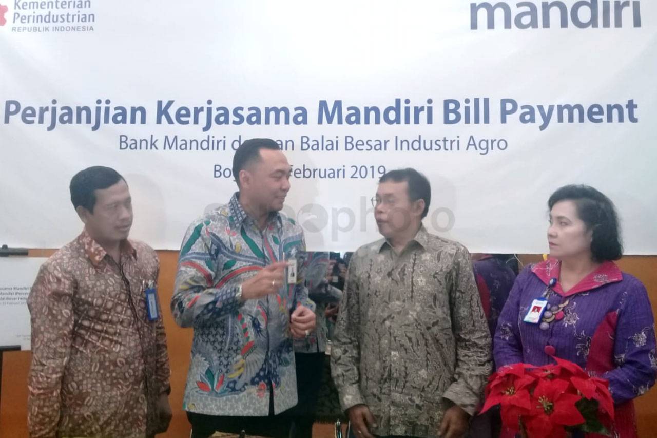 Bank Mandiri Jalin Kerja...