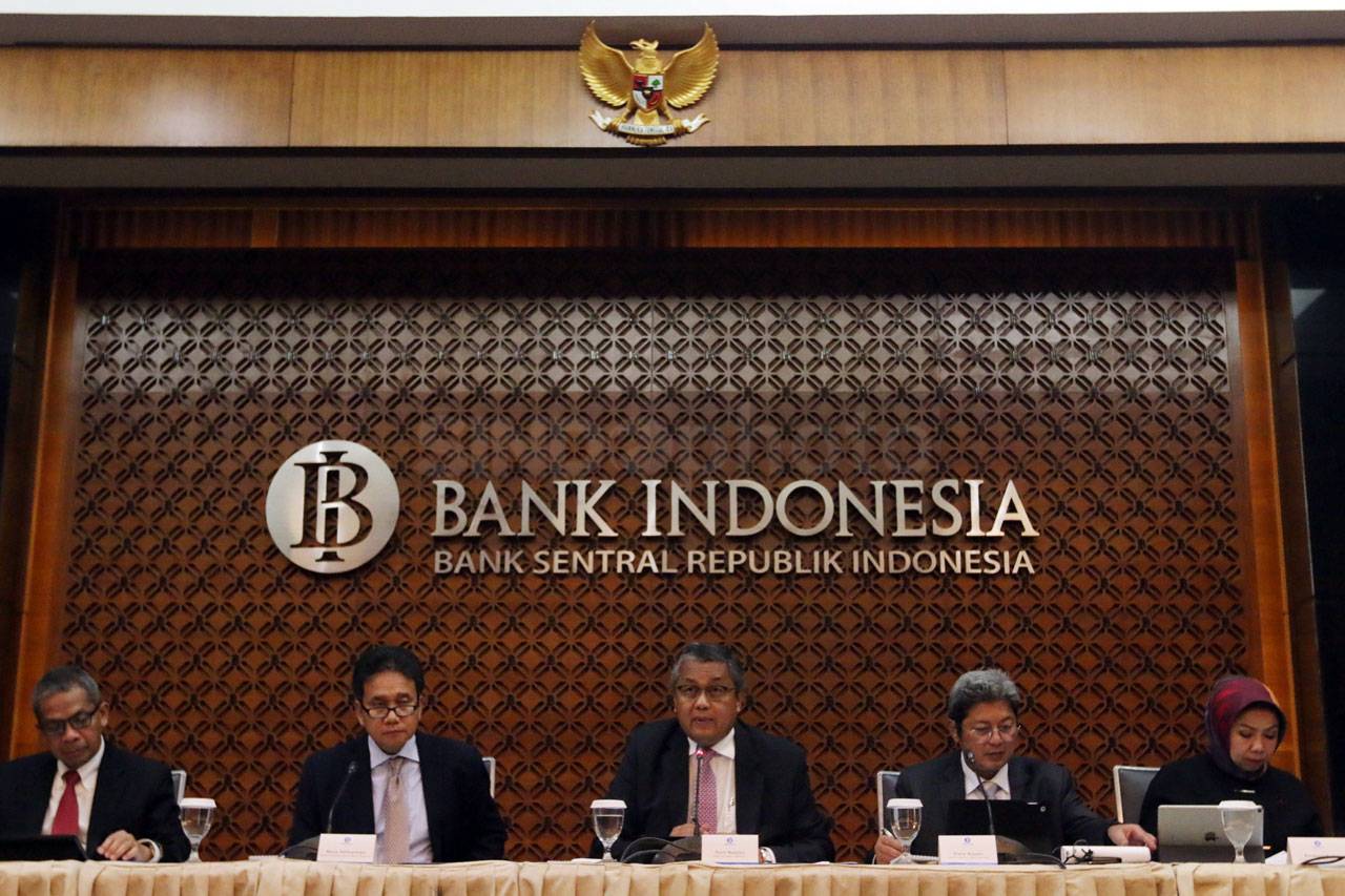 BI Pertahankan Suku...