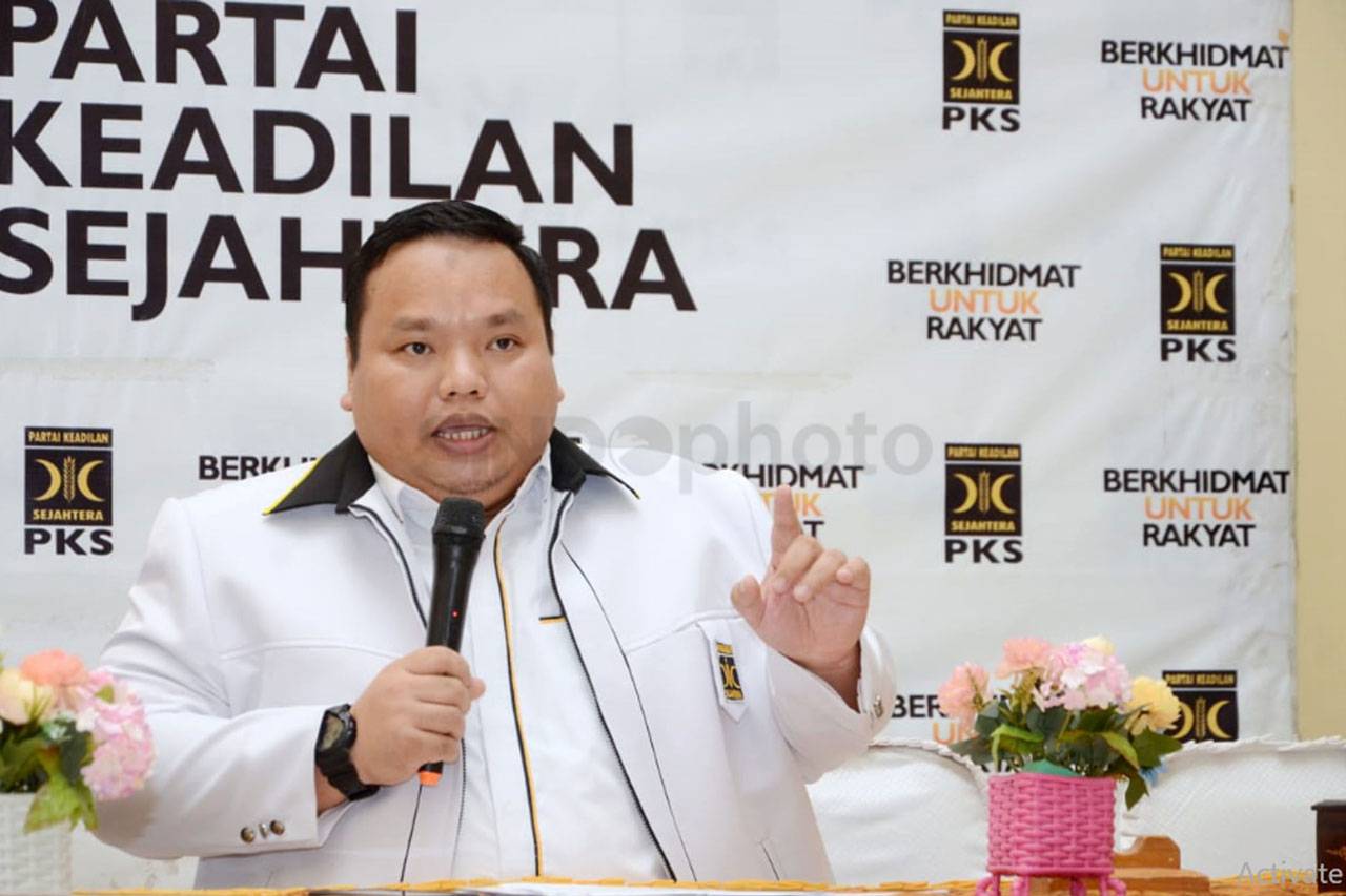 PKS Janji Penghasilan...