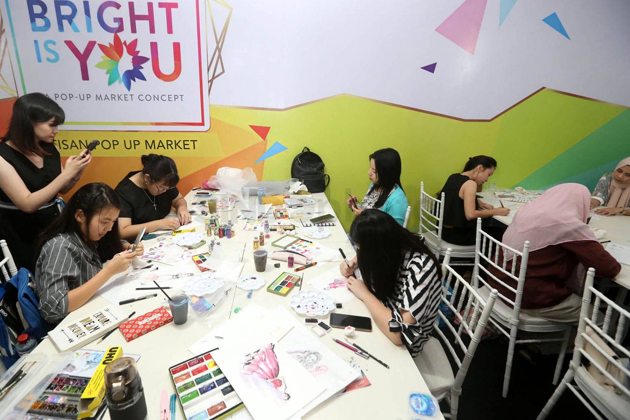 Pop Up Market Bright...