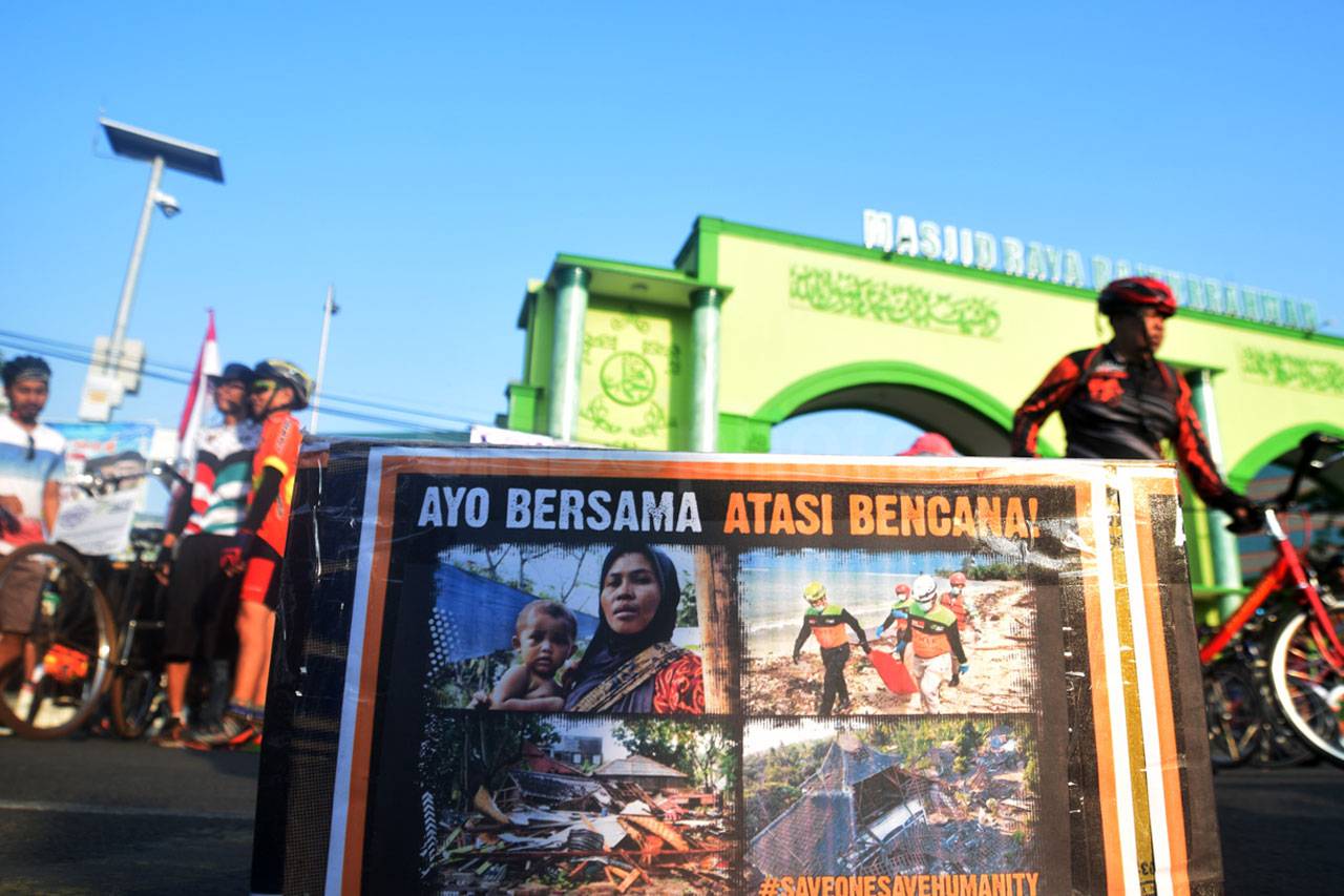 Aksi Gowes Surabaya-Banten...