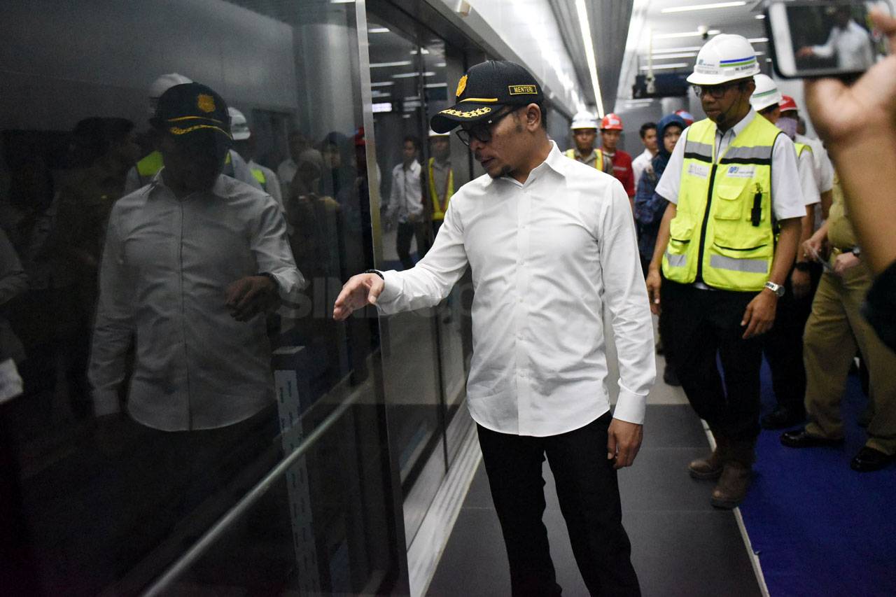 Menaker Tinjau Kesiapan...