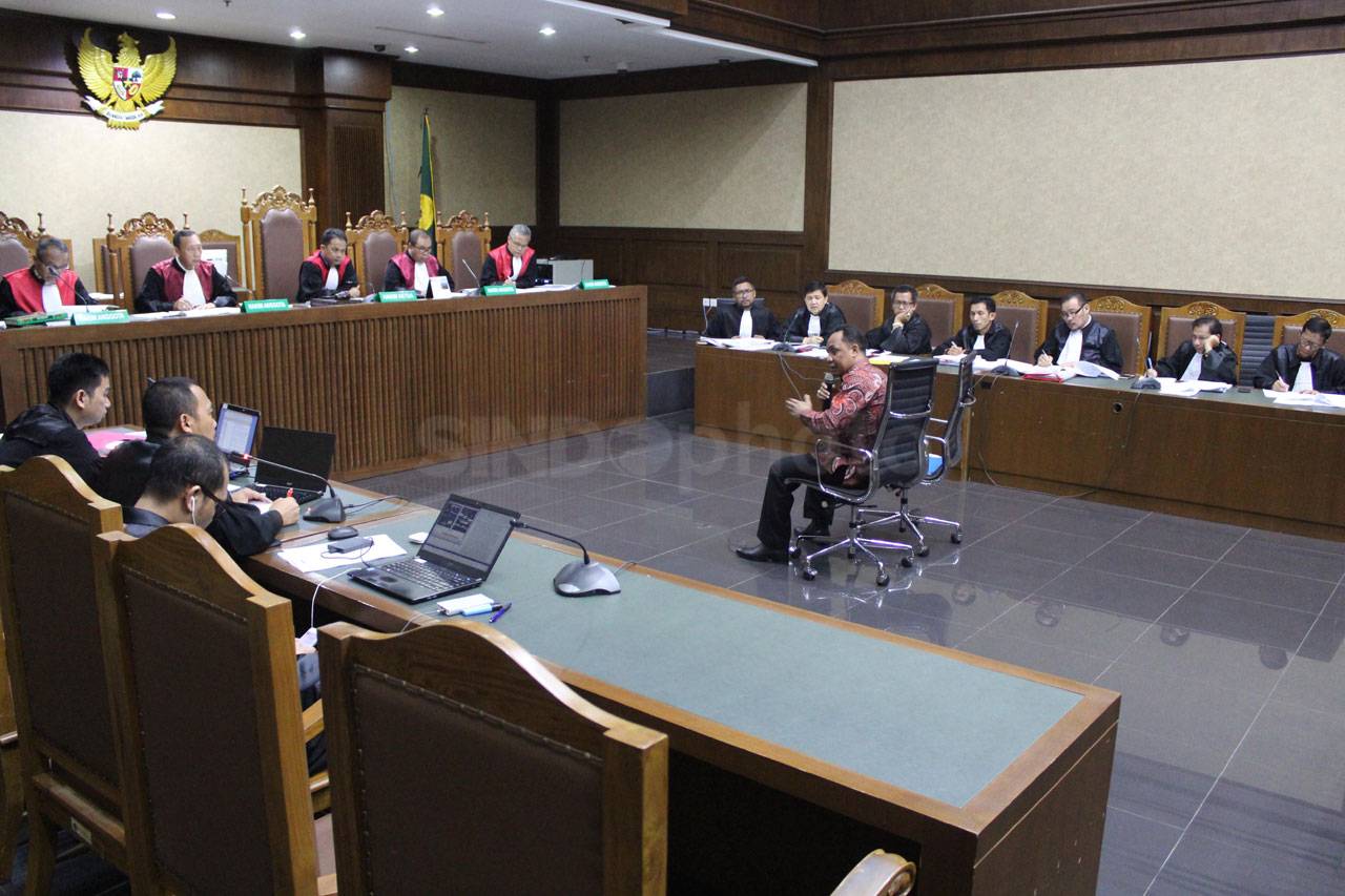 Mantan Ketua DPRD Kepulauan...