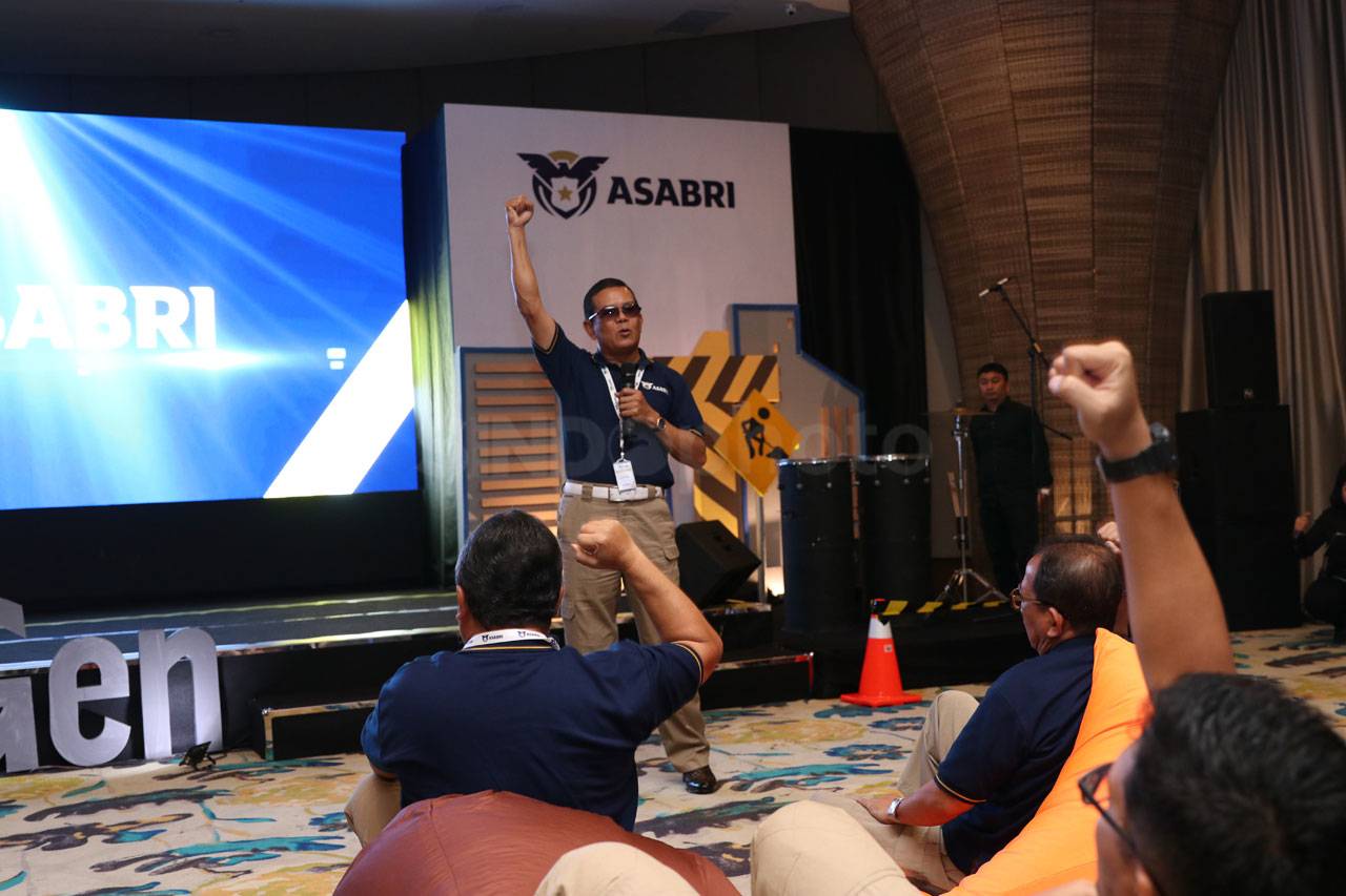 PT Asabri Gelar Rapat...
