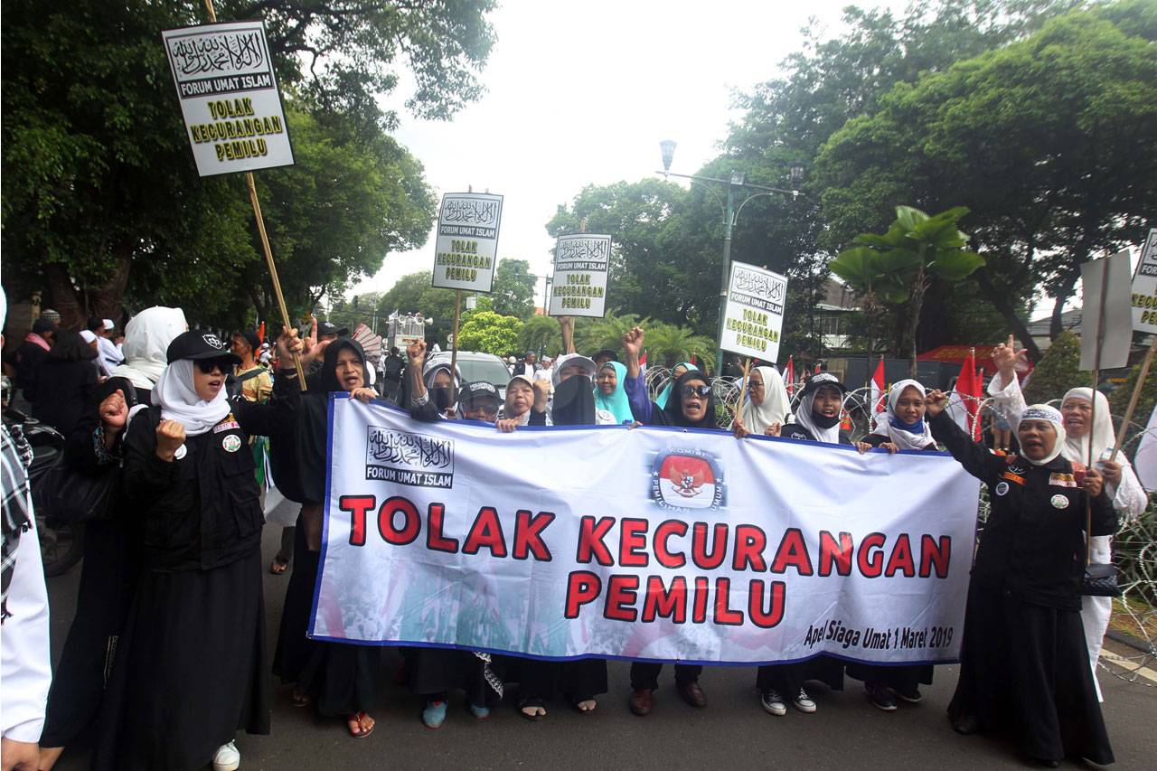 FUI Gelar Apel Siaga...
