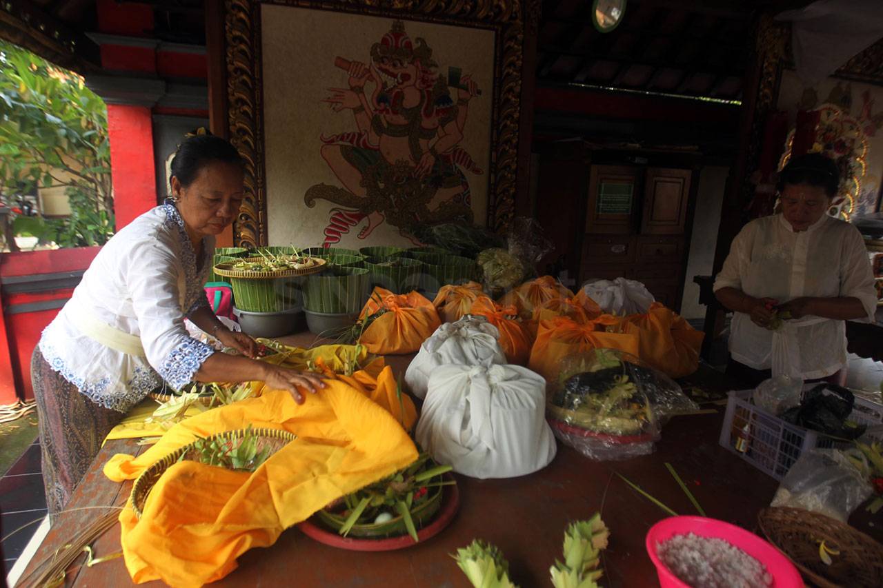 Persiapan Tilem Tawur...
