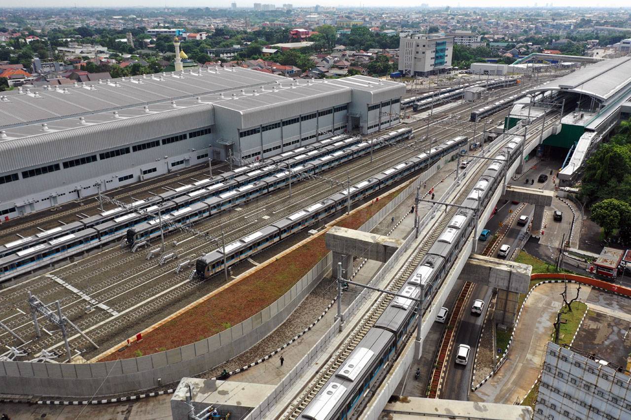 Menanti MRT Ratangga...