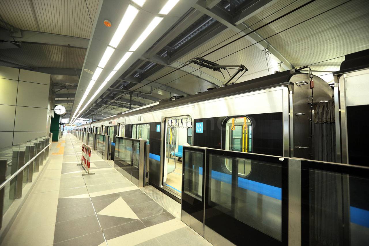 Menanti MRT Ratangga...
