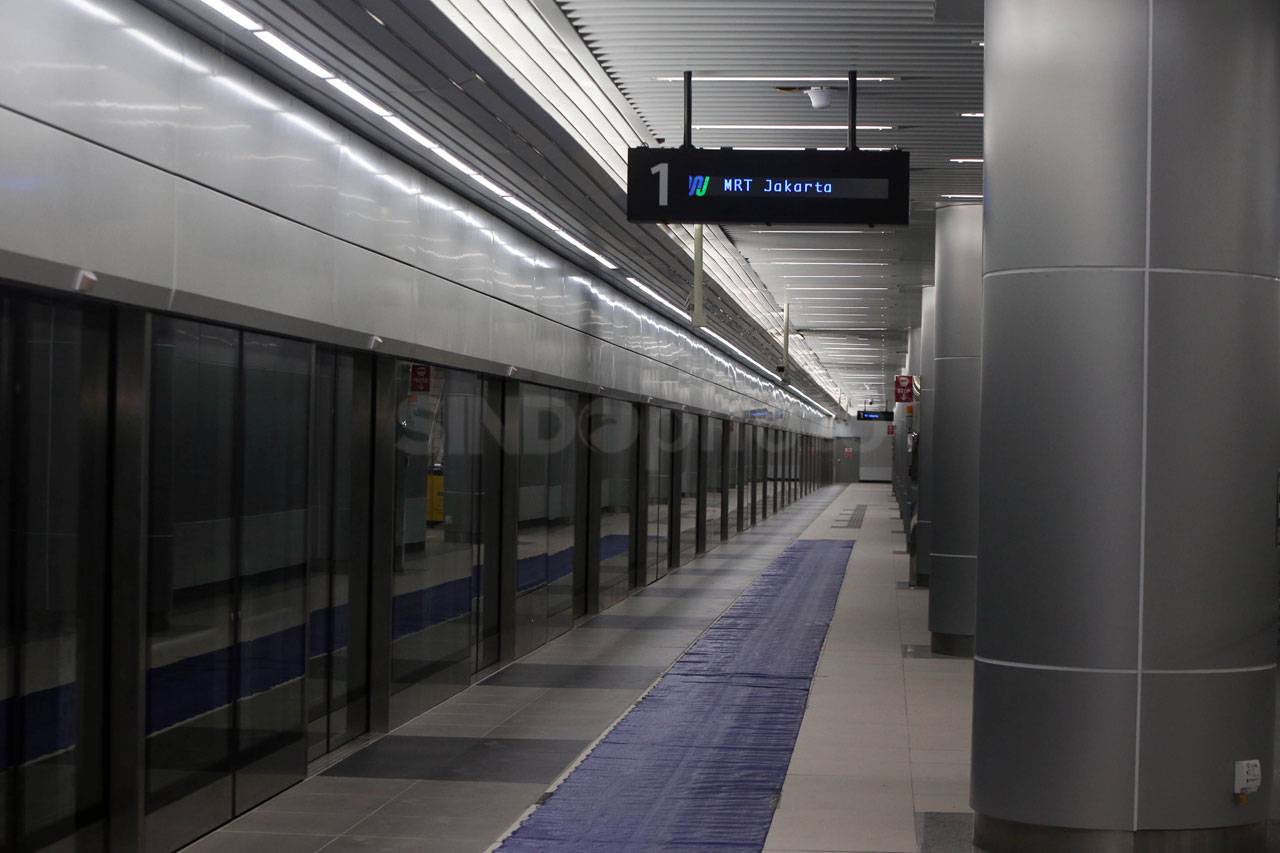Menanti MRT Ratangga...