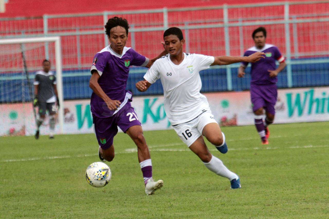Persela Bungkam Persita...