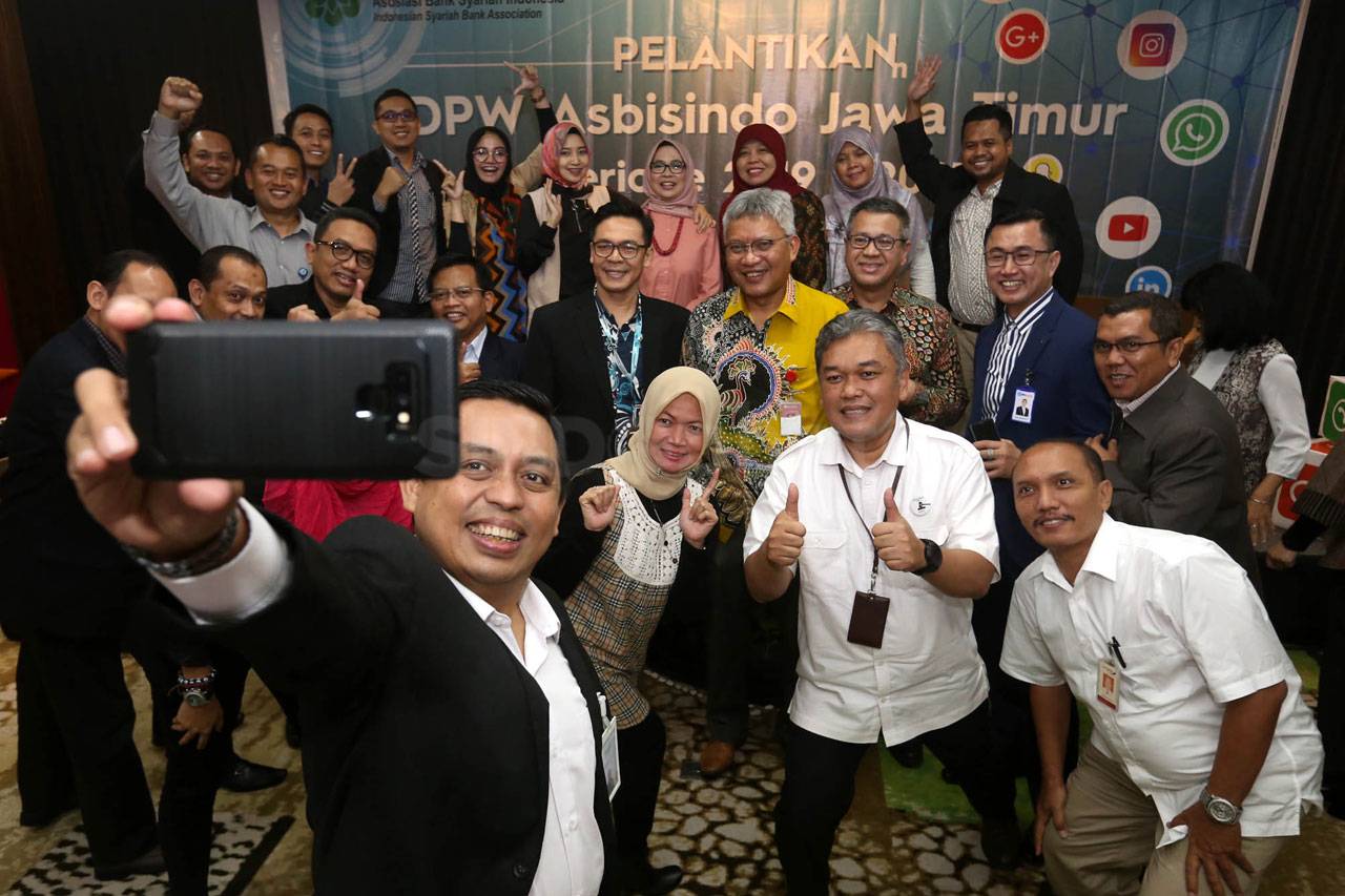 Perbankan Syariah Menyongsong...