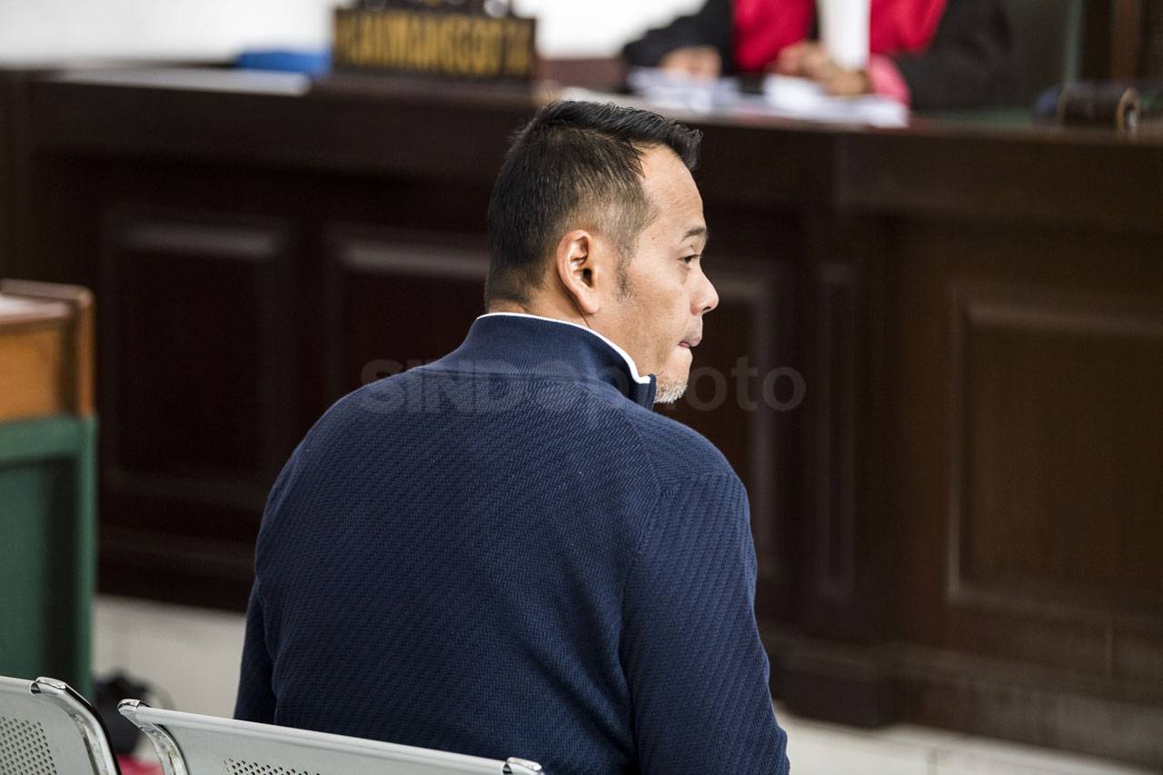 Fahmi Darmawansyah Bacakan...