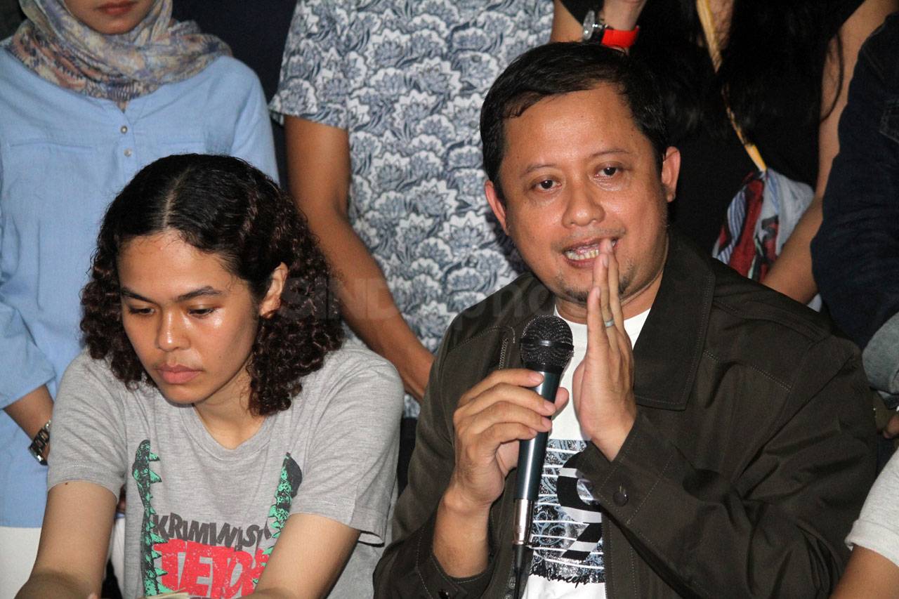 Aktivis Desak Polisi...