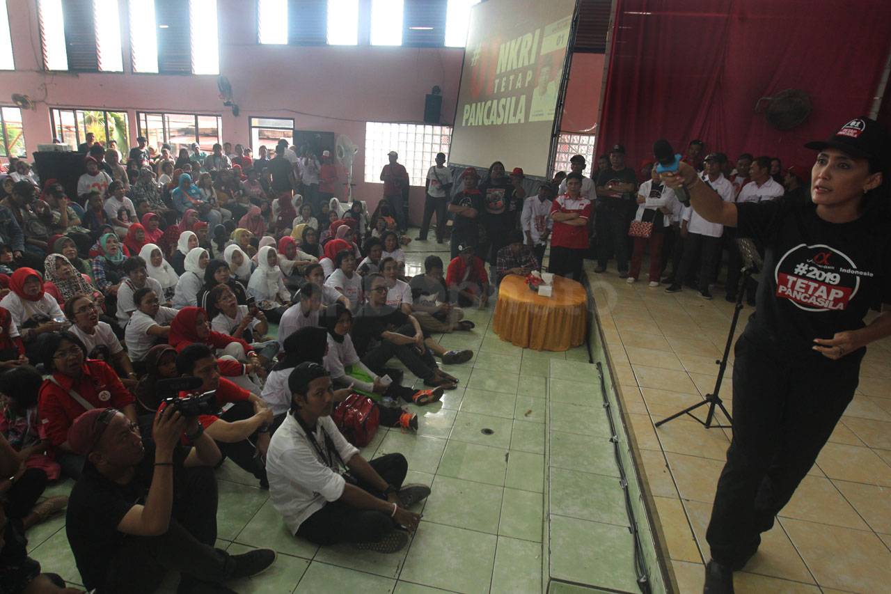 Musisi Depok Deklarasikan...